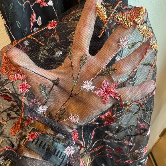 EMBROIDERED Tea-Length Cocktail / Prom Dress - Picture 8 of 17